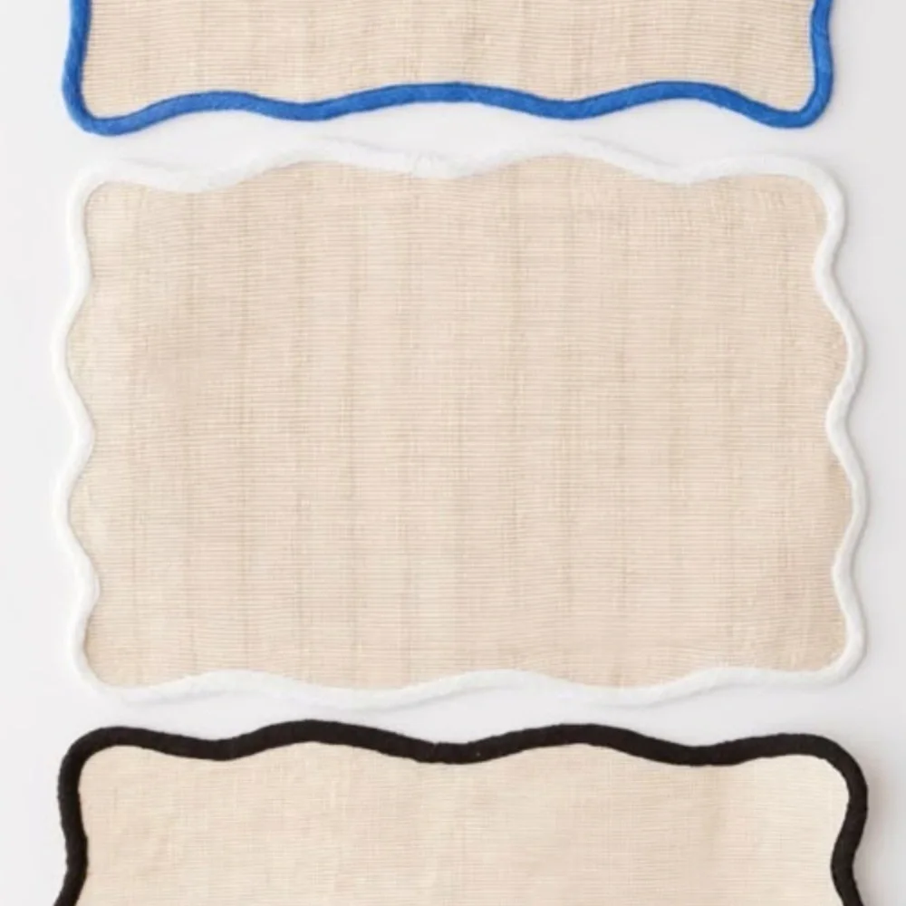 NWT Urban Outfitters Jolie Wave Placemat Set, Set of 2